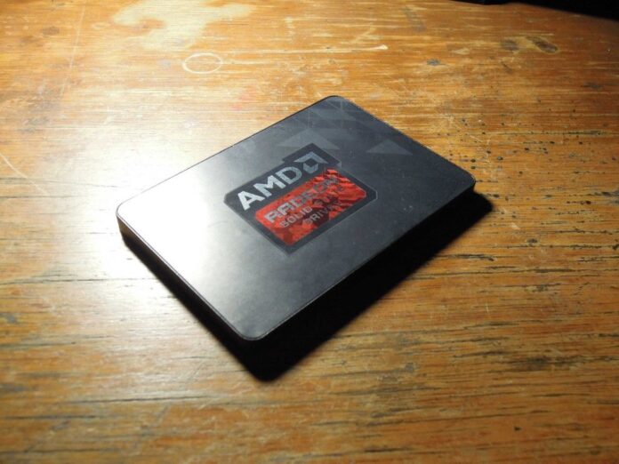 Radeon R7 SSD 1 compressed 1024x768