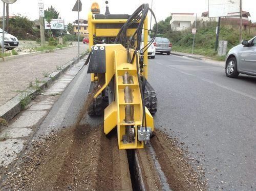 optical-fiber-cable-laying-equipment-trencher-500x500
