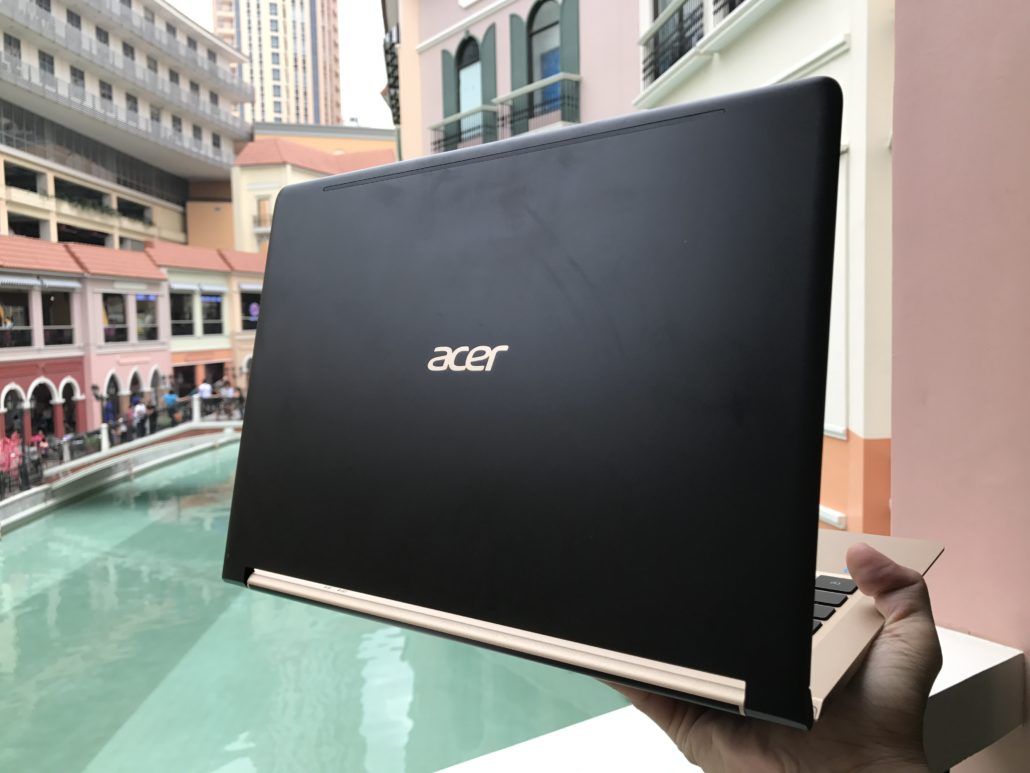 Acer Swift 7 Photos (4)