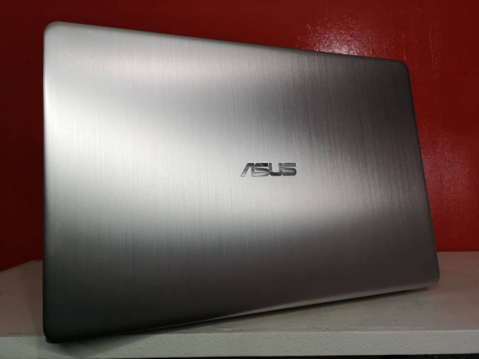 ASUS VivoBook S510 7