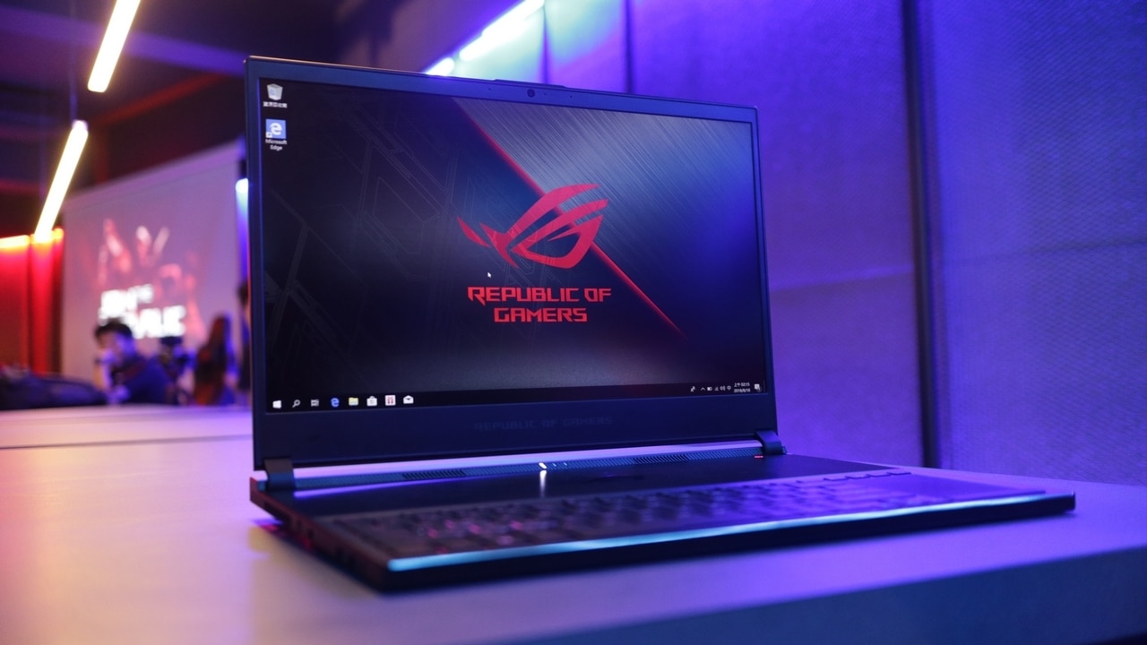 ASUS ROG Zephyrus S 10