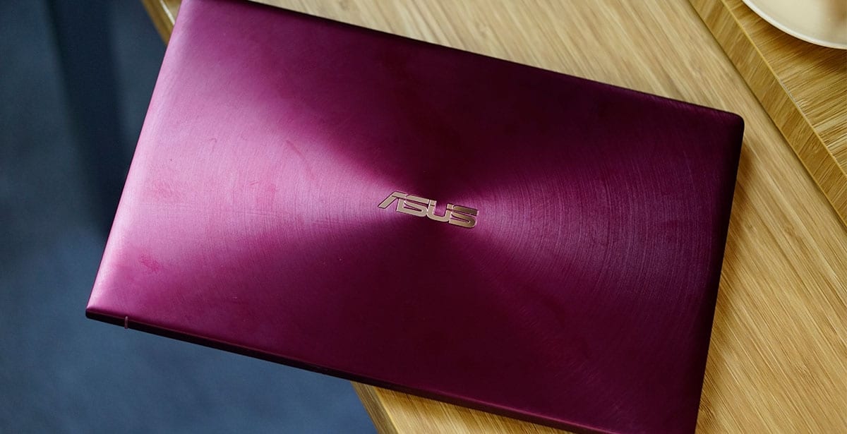 ASUS ZenBook 13 Burgundy Cover