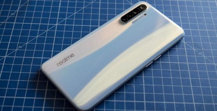 Realme XT Leaked Photos Cover