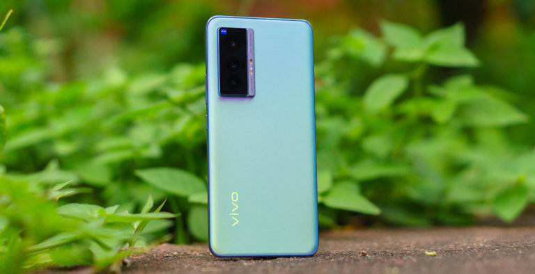 vivo X70 Availability Cover