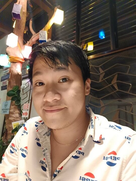 Vivo V23 Selfie Sample 1