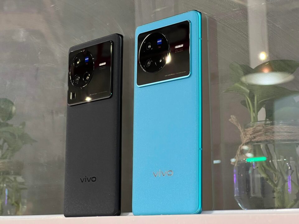 vivo X80 and X80 Pro 1