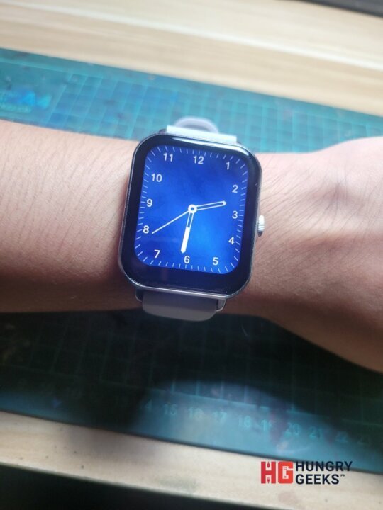 Koala NeoFlex Smartwatch Feels Premium