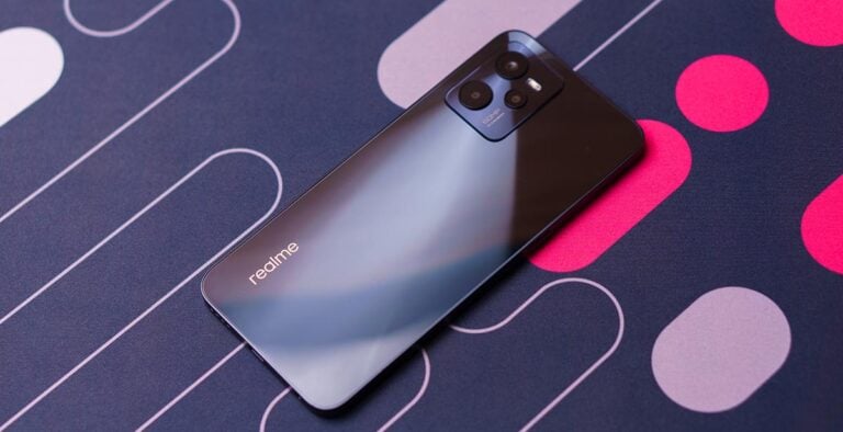 realme C35 Review Cover