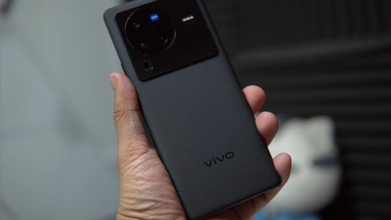 Vivo X80 Pro review: A flagship, at last