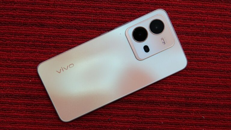 Vivo V25 Series 15