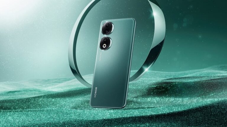 HONOR 90   3