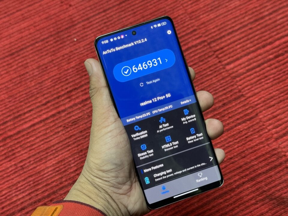 realme 12 Pro+ Review 6