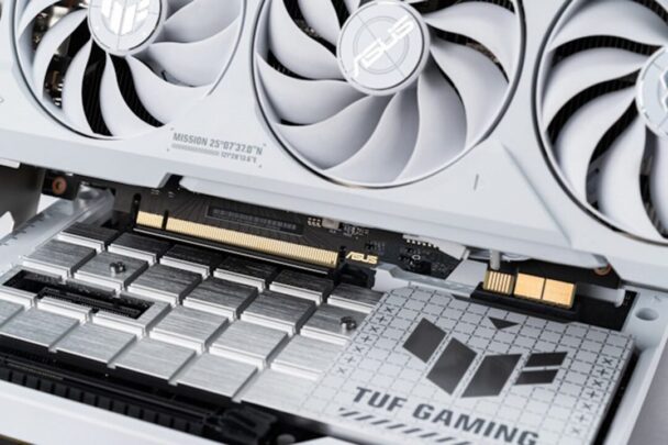 TUF Gaming GeForce RTX™ 4070 Ti SUPER BTF White Edition