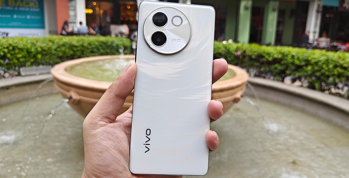 vivo V30e Feature Cover