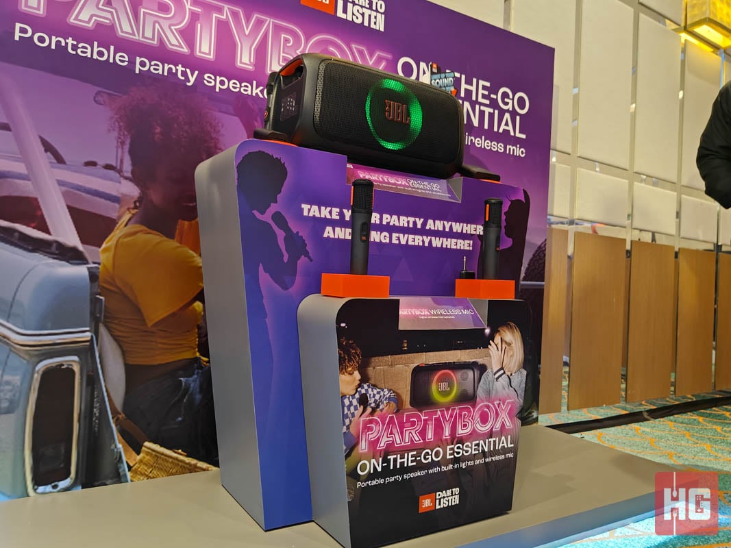 JBL PartyBox On the Go Essential