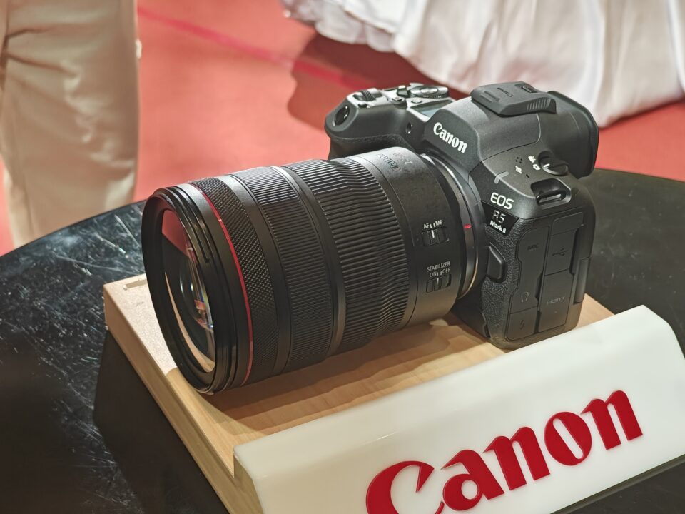 Canon EOS R5 Mark II