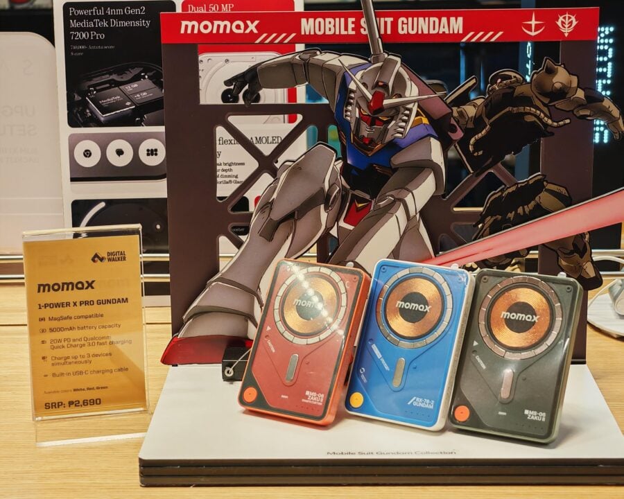 Momax 1 Power x Pro Gundam 1