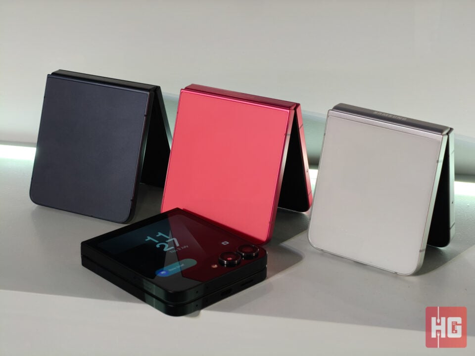 Samsung Galaxy Z Flip7 Flip7 FE 11