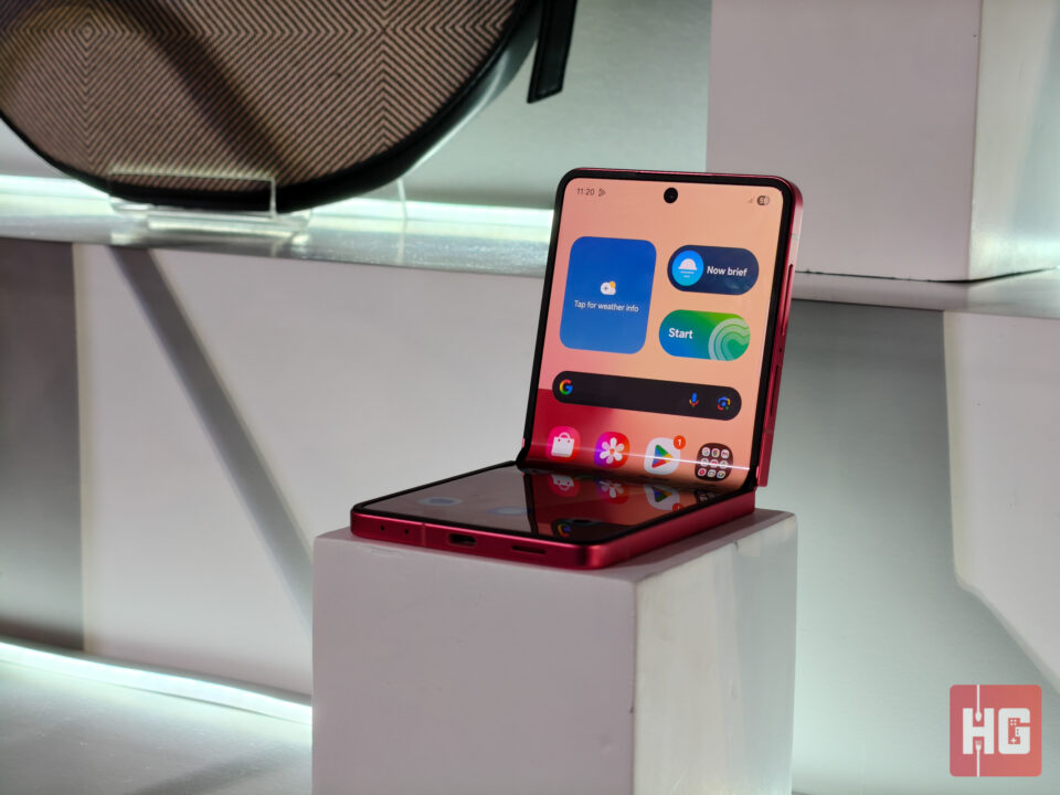 Samsung Galaxy Z Flip7 Flip7 FE 4