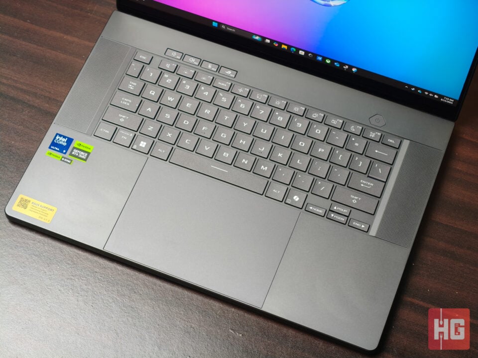 ROG Zephyrus G16 2025 Review (3)