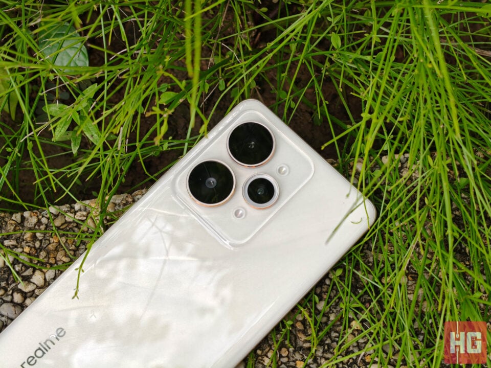 realme 15 Pro 5G First Impressions (7)