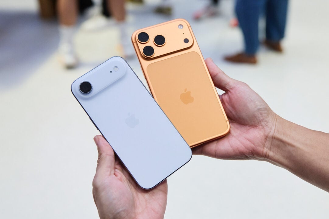 Smart x iPhone 17 Series Pre order (1)